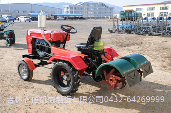 NX32型(xing)四輪拖拉(lā)機2