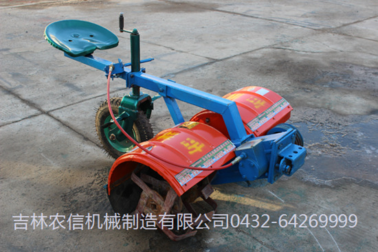 IGM-60-2型小(xiǎo)雙壟滅茬(chá)還田機